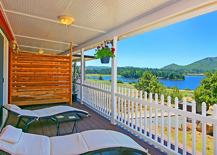 Quiet Mind Mountain Lodge, Retreat & Spa